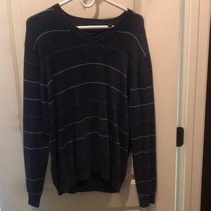 Blue Van Heuson _ Studio light weight sweater